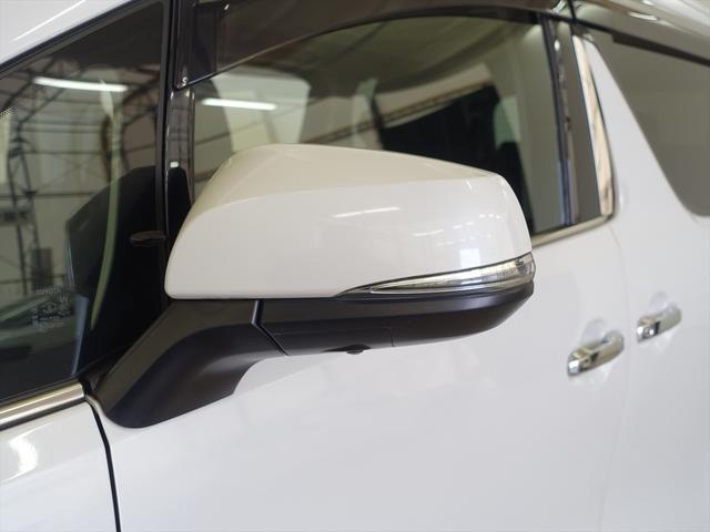 アルファードハイブリッド SR Cパッケージ シートヒーター シートエアコン パワーシート オットマン 3列シート トランクスルー フロアマット コネクテッド機能 ナビ CD ミュージックサーバー 音楽プレーヤー接続(7枚目)