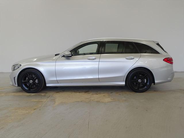 Cクラスステーションワゴン C200 ステーションワゴン ローレウスエディション スポーツプラスパッケージ レーダーセーフティパッケージ シートヒーター パワーシート トランクスルー フロアマット コネクテッド機能 ナビ 音楽プレーヤー接続 Bluetooth接続 TV ETC(5枚目)