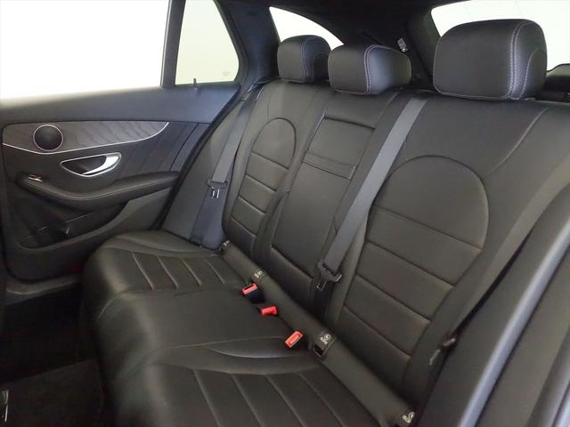 Cクラスステーションワゴン C200 ステーションワゴン ローレウスエディション スポーツプラスパッケージ レーダーセーフティパッケージ シートヒーター パワーシート トランクスルー フロアマット コネクテッド機能 ナビ 音楽プレーヤー接続 Bluetooth接続 TV ETC(22枚目)