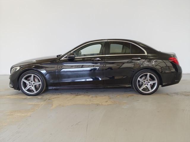 Ｃクラス Ｃ１８０　ローレウスエディション　レーダーセーフティパッケージ　シートヒーター　パワーシート　トランクスルー　フロアマット　コネクテッド機能　ナビ　ＣＤ　ミュージックサーバー　音楽プレーヤー接続　Ｂｌｕｅｔｏｏｔｈ接続　ＴＶ（2枚目）