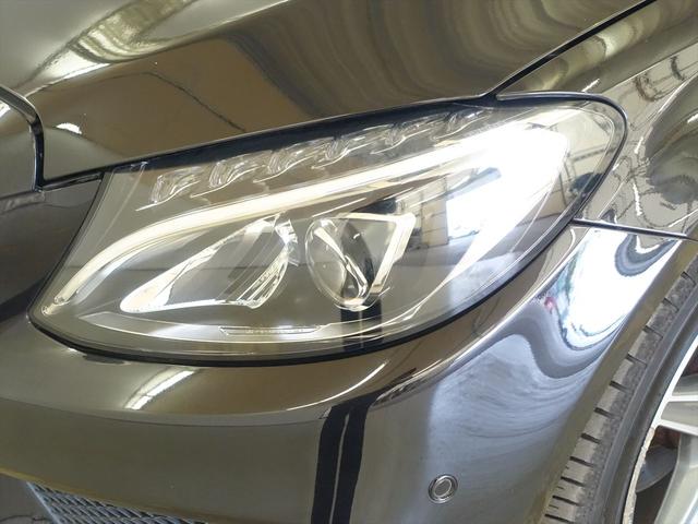 Ｃクラス Ｃ１８０　ローレウスエディション　レーダーセーフティパッケージ　シートヒーター　パワーシート　トランクスルー　フロアマット　コネクテッド機能　ナビ　ＣＤ　ミュージックサーバー　音楽プレーヤー接続　Ｂｌｕｅｔｏｏｔｈ接続　ＴＶ（5枚目）