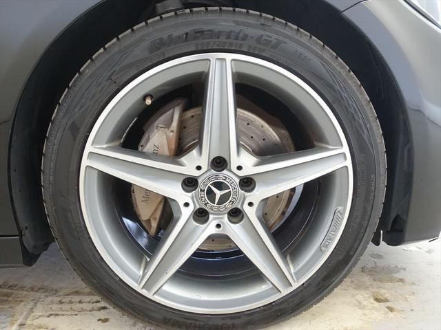 Ｃクラス Ｃ１８０　ローレウスエディション　レーダーセーフティパッケージ　シートヒーター　パワーシート　トランクスルー　フロアマット　コネクテッド機能　ナビ　ＣＤ　ミュージックサーバー　音楽プレーヤー接続　Ｂｌｕｅｔｏｏｔｈ接続　ＴＶ（29枚目）