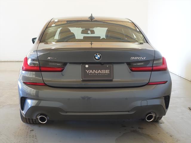 ３シリーズ ３２０ｄ　ｘＤｒｉｖｅ　Ｍスポーツ　シートヒーター　パワーシート　トランクスルー　フロアマット　ナビ　音楽プレーヤー接続　Ｂｌｕｅｔｏｏｔｈ接続　ＥＴＣ　ＬＥＤヘッドライト　電動リアゲート　全周囲カメラ　フロントカメラ　サイドカメラ（3枚目）