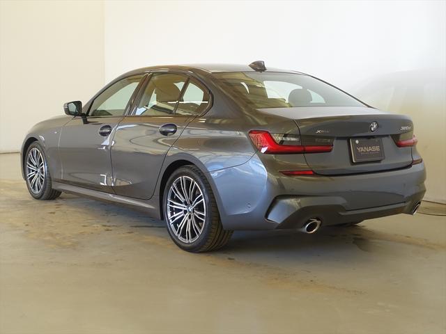 ３シリーズ ３２０ｄ　ｘＤｒｉｖｅ　Ｍスポーツ　シートヒーター　パワーシート　トランクスルー　フロアマット　ナビ　音楽プレーヤー接続　Ｂｌｕｅｔｏｏｔｈ接続　ＥＴＣ　ＬＥＤヘッドライト　電動リアゲート　全周囲カメラ　フロントカメラ　サイドカメラ（4枚目）