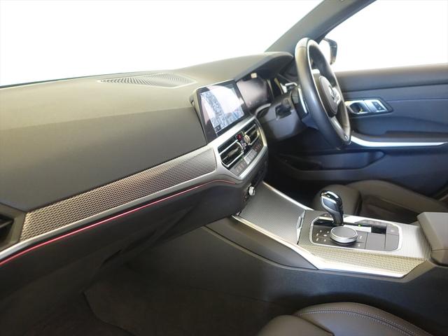 ３シリーズ ３２０ｄ　ｘＤｒｉｖｅ　Ｍスポーツ　シートヒーター　パワーシート　トランクスルー　フロアマット　ナビ　音楽プレーヤー接続　Ｂｌｕｅｔｏｏｔｈ接続　ＥＴＣ　ＬＥＤヘッドライト　電動リアゲート　全周囲カメラ　フロントカメラ　サイドカメラ（19枚目）