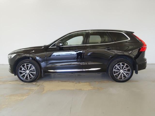 XC60 D4 AWD インスクリプション シートヒーター シートエアコン パワーシート トランクスルー フロアマット ナビ CD 音楽プレーヤー接続 Bluetooth接続 TV ETC サンルーフ・ガラスルーフ LEDヘッドライト(5枚目)