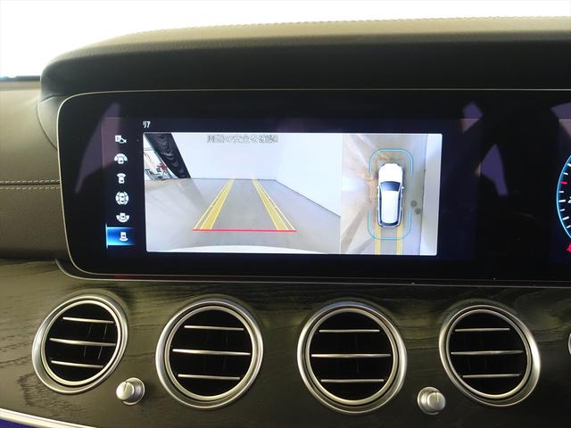 Eクラスステーションワゴン E220 d ステーションワゴン スポーツ AMGラインインテリアパッケージ エクスクルーシブパッケージ シートヒーター パワーシート トランクスルー フロアマット コネクテッド機能 ナビ 音楽プレーヤー接続 Bluetooth接続 TV(12枚目)