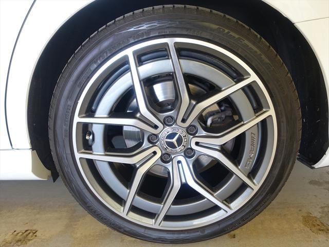 Eクラスステーションワゴン E220 d ステーションワゴン スポーツ AMGラインインテリアパッケージ エクスクルーシブパッケージ シートヒーター パワーシート トランクスルー フロアマット コネクテッド機能 ナビ 音楽プレーヤー接続 Bluetooth接続 TV(33枚目)