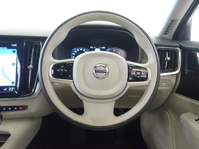 V90 クロスカントリー D4 AWD プロ シートヒーター シートエアコン パワーシート トランクスルー フロアマット ナビ 音楽プレーヤー接続 Bluetooth接続 TV ETC LEDヘッドライト 電動リアゲート 全周囲カメラ(24枚目)