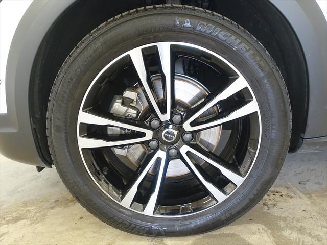 V90 クロスカントリー D4 AWD プロ シートヒーター シートエアコン パワーシート トランクスルー フロアマット ナビ 音楽プレーヤー接続 Bluetooth接続 TV ETC LEDヘッドライト 電動リアゲート 全周囲カメラ(31枚目)