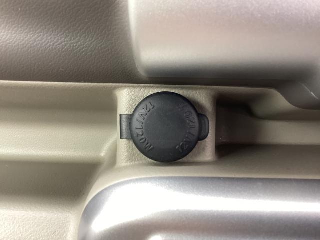 スクラムワゴン 660 PZターボ スペシャル ハイルーフ インテリキー ブルートゥース 両電動ドア ターボ キーレス フルセグ メモナビ ESC ナビTV パワーウインドウ 記録簿 ETC 運転席エアバッグ オートライト ABS パワステ エアコン ワンオナ(18枚目)