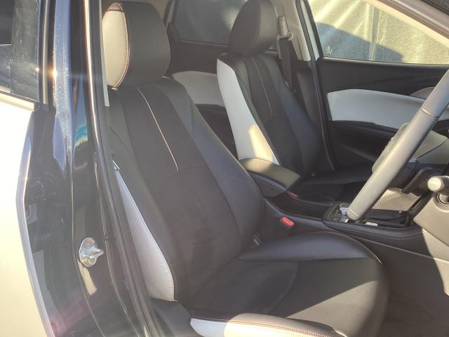 ＣＸ－３ １．５　１５Ｓ　スーパー　エッジー　ＥＴＣ　３６０°ビューモニター　前後ドライブレコーダー　電動シート　シートヒーター　ステアリングヒーター　レーダークルコン　ＤＶＤ再生　ＬＥＤヘッドランプ　ドラレコ　ワンオーナー　アイドリングストップ（7枚目）