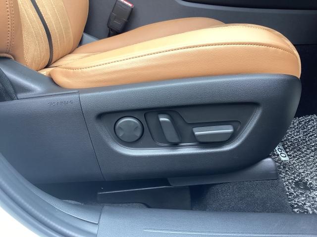 ＣＸ－６０ ３．３　ＸＤハイブリッド　プレミアム　スポーツ　ディーゼルタ　パノラマサンルーフ　３６０°ビューカメラ　パワーリフトゲート　ＢＯＳＥスピーカー　マツダコネクトナビ　ＥＴＣ　シートベンチレーション　ダブルサンルーフ　シートヒー　パワーゲート　レーダークルコン（8枚目）