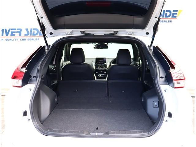 エクリプスクロスPHEV P 純正エアロ 純正ナビBluetooth接続アラウンドビューカメラ レーダークルーズ レーンキープ LEDライト フォグライト スマートキー 純正アルミ(11枚目)