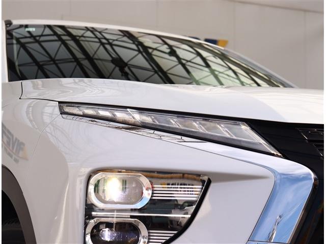 エクリプスクロスPHEV P 純正エアロ 純正ナビBluetooth接続アラウンドビューカメラ レーダークルーズ レーンキープ LEDライト フォグライト スマートキー 純正アルミ(33枚目)