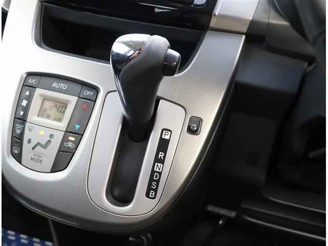 ムーヴ カスタム　ＲＳ　カロッツェリアメモリーナビ地デジＤＶＤ再生ブルートゥース接続　ＬＥＤライト　フォグライト　スマートキー　純正アルミ（15枚目）