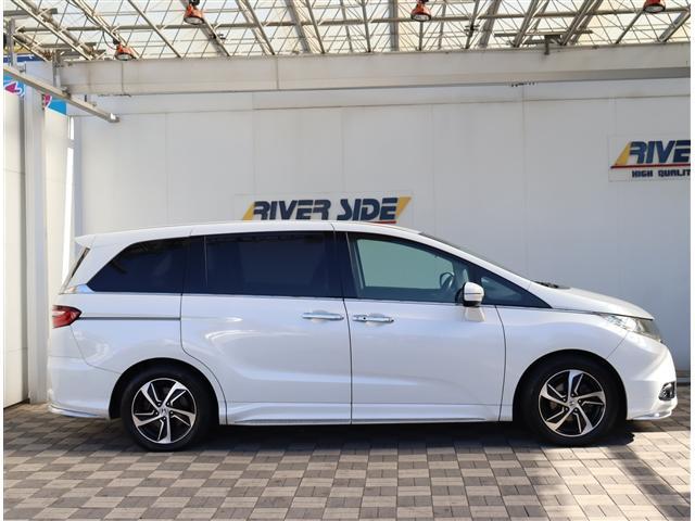 オデッセイ アブソルート 純正メモリーナビDVD再生バックカメラ 両側パワースライド ドライブレコーダー クルーズコントロール アイドリングストップ LEDライト フォグライト スマートキー ハーフレザーシート(5枚目)