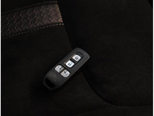 Ｎ－ＢＯＸカスタム Ｇ・Ｌホンダセンシング　メモリーナビ地デジＤＶＤ再生バックカメラ　両側パワースライド　レーダークルーズ　レーンキープ　ドライブレコーダー　ＬＥＤライト　フォグライト　スマートキー　純正１４インチアルミ　アイドリングストップ（28枚目）