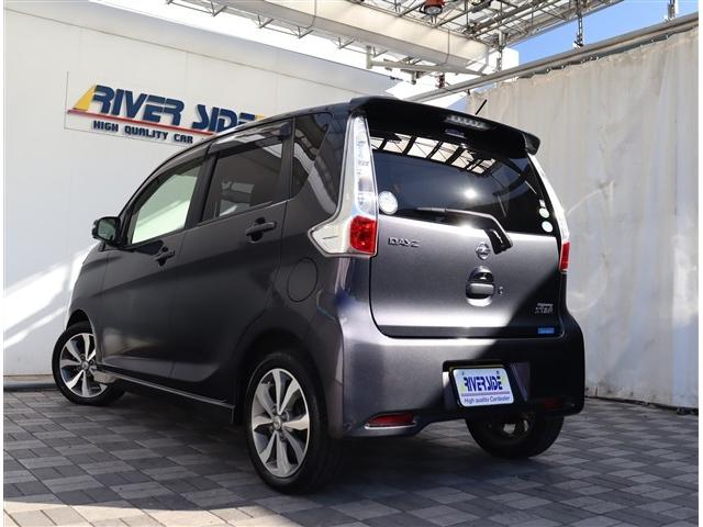 デイズ ハイウェイスター　Ｇターボ　純正ナビ地デジＤＶＤ再生アラウンドビューカメラ　ＨＩＤライト　フォグライト　インテリジェントキー　プッシュスターター　純正１５インチアルミ（27枚目）