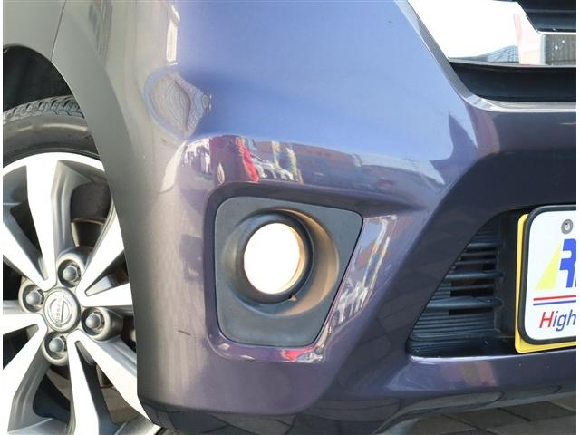 デイズ ハイウェイスター　Ｇターボ　純正ナビ地デジＤＶＤ再生アラウンドビューカメラ　ＨＩＤライト　フォグライト　インテリジェントキー　プッシュスターター　純正１５インチアルミ（30枚目）