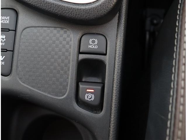 ヤリスクロス ハイブリッドＺ　モデリスタエアロ　純正８インチディスプレイオーディオパノラミックビューモニター　前後ドライブレコーダー　ハーフレザーパワーシートヒーター　レーダークルーズ　ＬＥＤライト　フォグライト　スマートキー（21枚目）