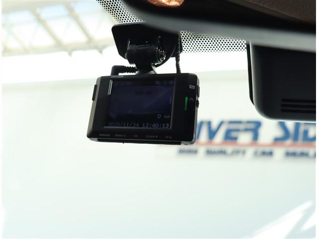 ヤリスクロス ハイブリッドＺ　モデリスタエアロ　純正８インチディスプレイオーディオパノラミックビューモニター　前後ドライブレコーダー　ハーフレザーパワーシートヒーター　レーダークルーズ　ＬＥＤライト　フォグライト　スマートキー（27枚目）