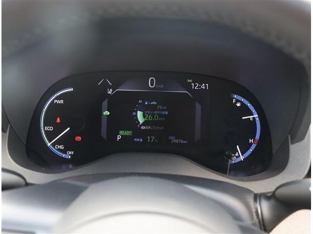 ヤリスクロス ハイブリッドＺ　モデリスタエアロ　純正８インチディスプレイオーディオパノラミックビューモニター　前後ドライブレコーダー　ハーフレザーパワーシートヒーター　レーダークルーズ　ＬＥＤライト　フォグライト　スマートキー（40枚目）