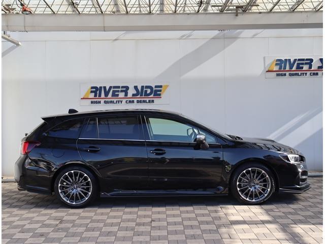 レヴォーグ ２．０ＳＴＩスポーツアイサイト　ＳＴＩエアロ　メモリーナビフルセグＤＶＤ再生サイド・バックカメラ　赤レザーパワーシートヒーターメモリー付　レーダークルーズ　ブラインドスポットモニター　ＬＥＤライト　フォグライト　１８インチアルミ（5枚目）