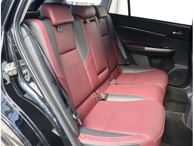 レヴォーグ ２．０ＳＴＩスポーツアイサイト　ＳＴＩエアロ　メモリーナビフルセグＤＶＤ再生サイド・バックカメラ　赤レザーパワーシートヒーターメモリー付　レーダークルーズ　ブラインドスポットモニター　ＬＥＤライト　フォグライト　１８インチアルミ（10枚目）