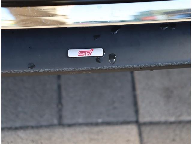 レヴォーグ ２．０ＳＴＩスポーツアイサイト　ＳＴＩエアロ　メモリーナビフルセグＤＶＤ再生サイド・バックカメラ　赤レザーパワーシートヒーターメモリー付　レーダークルーズ　ブラインドスポットモニター　ＬＥＤライト　フォグライト　１８インチアルミ（41枚目）