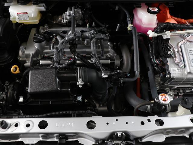 S ワンセグ メモリーナビ バックカメラ 衝突被害軽減システム ETC ワンオーナー ミュージックプレイヤー接続可 記録簿 ナビ&TV CD キーレス ハイブリッド(18枚目)