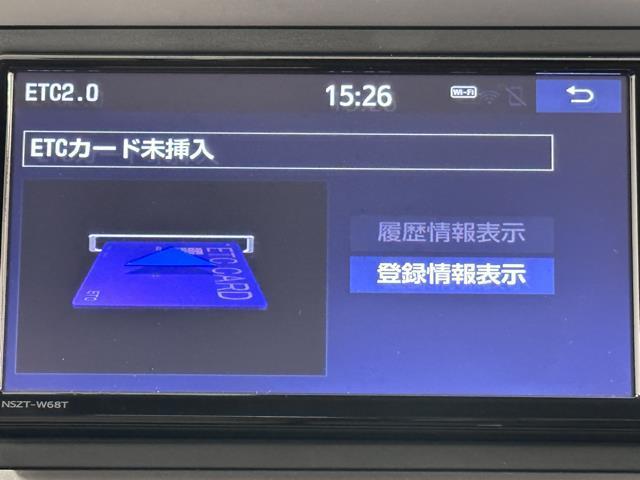 Ｘ　Ｌパッケージ　Ｉストップ　衝突軽減ブレーキ　ＤＶＤ再生　フルセグ　横滑り防止　ＥＴＣ　ＬＥＤヘッドランプ　イモビライザー　バックカメラ　スマートキー　オートエアコン　ドラレコ　メモリーナビ　デュアルエアバッグ(9枚目)