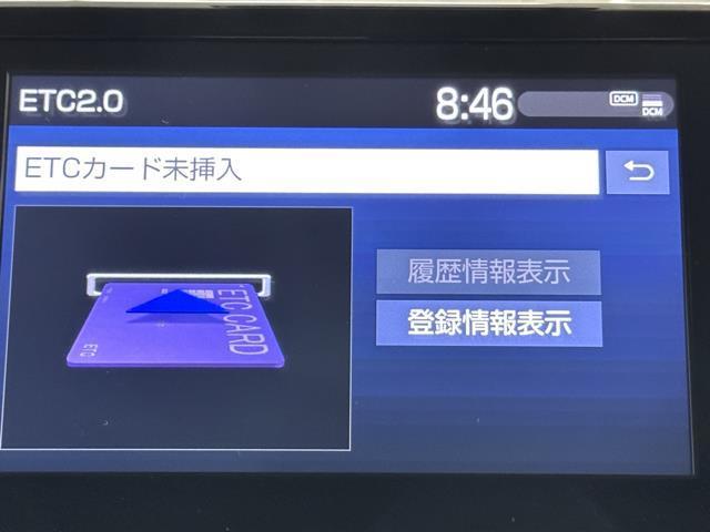 ハイブリッドＺ　ＬＥＤヘッドライ　衝突回避ブレーキ　ＥＴＣ装備　運転席パワーシート　Ｒカメラ　ナビ＆ＴＶ　スマートキー　横滑り防止　アルミ　オートクルーズ　フルセグＴＶ　助手席エアバッグ　キーレス　カーテンエアバック(9枚目)