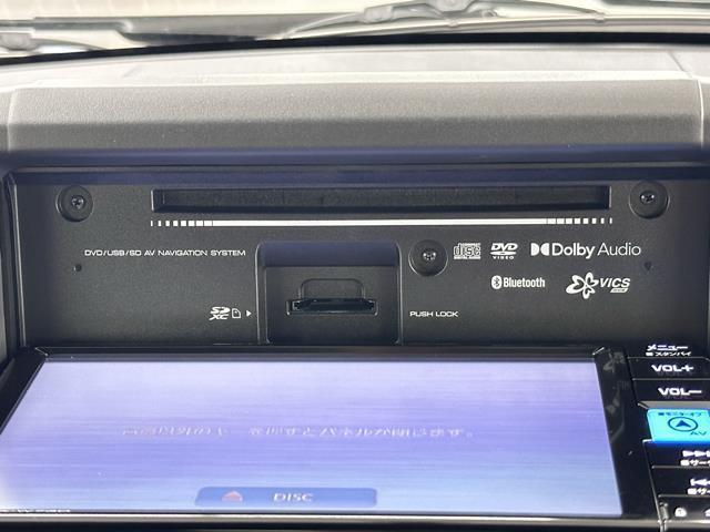 コペン ＧＲ　スポーツ　ナビ　フルセグＴＶ　ＣＤ／ＤＶＤ再生　バックカメラ　ＥＴＣ　スマートキー　オートエアコン　シートヒーター　ＬＥＤヘッドライト　アルミホイール（12枚目）