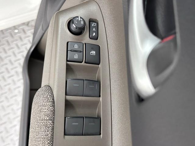 シエンタ Ｚ　衝突被害軽減ブレーキ　車検整備付　３６０度カメラ　ＢＴ接続　１オナ　Ｗ電動ドア　ＴＶ　イモビ　クルーズＣ　シートヒータ　ＬＥＤヘッドランプ　Ｓキー　横滑り防止機能　パワーウィンドウ　ＥＴＣ２．０（19枚目）