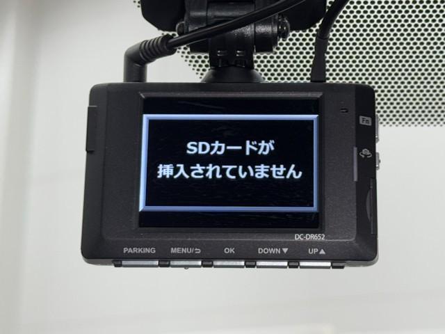 ノア ハイブリッドＧ　衝突被害軽減ブレーキ　車検整備付　両側電動スライドドア　ＥＴＣ２．０　ドライブレコーダー　３列シート　コーナーセンサー　Ｂｌｕｅｔｏｏｔｈオーディオ　ミュージックプレイヤー接続可　メモリナビ　Ｂカメラ（14枚目）