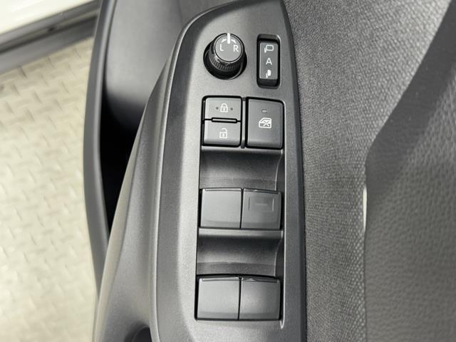 ヤリスクロス ハイブリッドＧ　衝突被害軽減ブレーキ　車検整備付　ドライブレコーダー　メモリナビ　全周囲カメラ　アイドリンストップ　Ｂｌｕｅｔｏｏｔｈオーディオ　メディアプレイヤー接続　オートクルーズ　イモビライザー　ＥＴＣ（15枚目）