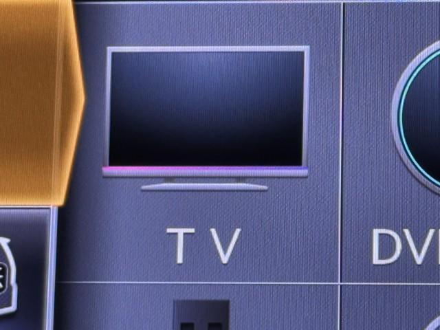 アルファードハイブリッド ＳＲ　Ｃパッケージ　衝突被害軽減ブレーキ　サンル－フ　後席モニター　ドライブレコーダー　本革シート　ＥＴＣ２．０　３列シート　両側パワースライドドア　電動バックドア　ダブルエアコン　４ＷＤ　メモリーナビ　バックモニター（12枚目）
