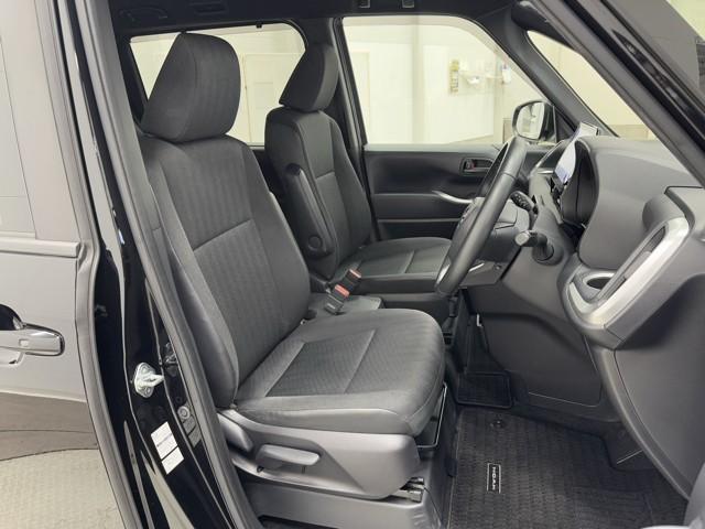 ノア ハイブリッドＳ－Ｇ　衝突被害軽減ブレーキ　車検整備付　両側パワースライドドア　ＢＬＵＥＴＯＯＴＨ　ミュージックプレイヤー接続可　３列シート　ダブルエアコン　ＥＴＣ２．０　バックガイドモニター　ＬＥＤヘッドライト　イモビ（18枚目）