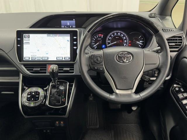 エスクァイア Gi 衝突被害軽減ブレーキ 4WD 両側パワースライドドア ETC Bluetoothオーディオ ミュージックプレイヤー接続可 ドライブレコーダ アイドリングストップ 3列シート メモリーナビ(8枚目)