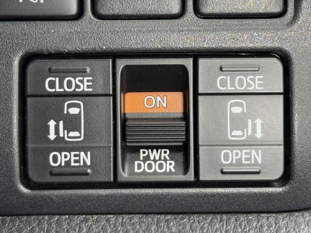 エスクァイア Gi 衝突被害軽減ブレーキ 4WD 両側パワースライドドア ETC Bluetoothオーディオ ミュージックプレイヤー接続可 ドライブレコーダ アイドリングストップ 3列シート メモリーナビ(17枚目)