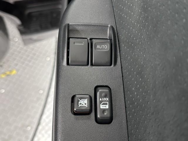 ハイエースバン ロングスーパーＧＬ　衝突被害軽減ブレーキ　車検整備付　ドライブレコーダ　ＥＴＣ　ＳＲＳ　Ｗエアコン　横滑り防止装置付　盗難防止機能　キーレス　エアコン　パワステ　ＡＢＳ　インテリジェントクリアランスソナー　点検記録簿（16枚目）