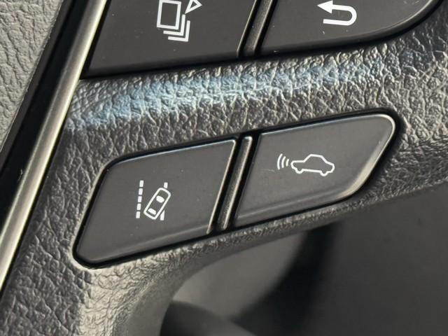 アルファード ２．５Ｓ　タイプゴールド　衝突被害軽減ブレーキ　車検整備付　ＥＴＣ装備　電動テ－ルゲ－ト　イモビ　バックモニタ－　ＬＥＤ　オートハイビーム　クリアランスソナー　ドライブレコーダ　メモリーナビ　３列シート　両側パワースライドドア（15枚目）