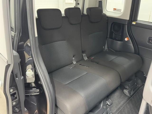 ルーミー Ｇ　衝突被害軽減ブレーキ　両側パワースライドドア　ドライブレコーダー　ＥＴＣ　メモリナビ　Ｒカメラ　ＬＥＤライト　Ａストップ　横滑り防止システム　セキュリティーアラーム　ＡＵＸ　１オーナ　ナビ＆ＴＶ（19枚目）