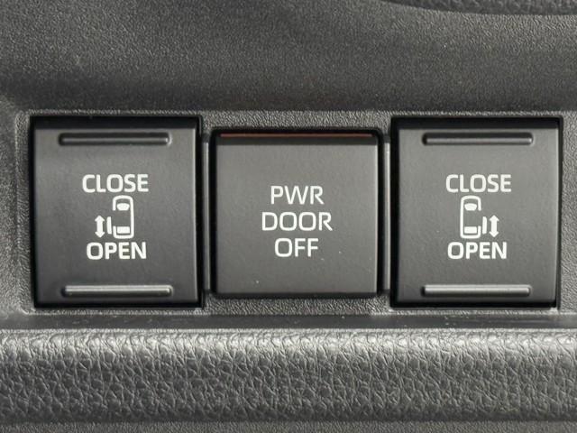 シエンタ Ｇ　衝突被害軽減ブレーキ　モデリスタエアロ　全周囲カメラ　ＢＬＵＥＴＯＯＴＨ　ミュージックプレイヤー接続可　ウォークスルー　メモリーナビ　ＥＴＣ２．０　ＡＢＳ　スマートキー　両側パワースライドドア　ＬＥＤ（16枚目）