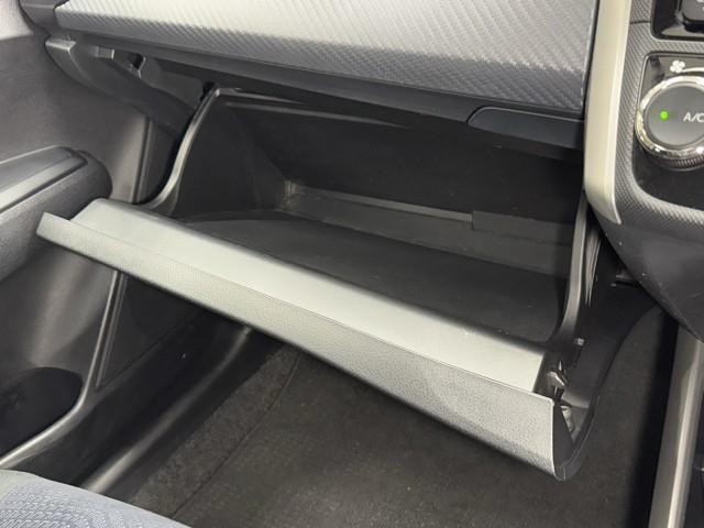 カローラフィールダー １．５Ｇ　車検整備付　ＨＤＤナビゲーション　ＥＴＣ車載器　電動格納ドアミラー　Ｂｌｕｅｔｏｏｔｈオーディオ　リヤカメラ　ＥＳＣ　地デジ　Ｗエアバック　スマートキー＆プッシュスタート　サイドエアバッグ　ＡＢＳ（16枚目）