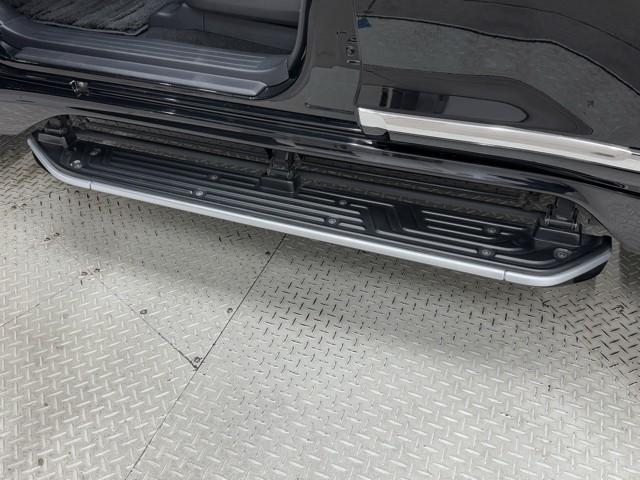 ランドクルーザープラド ＴＺ－Ｇ　衝突被害軽減ブレーキ　ＴＲＤエアロ　ＴＲＤマフラー　本革エアシート　ドラレコ　全周囲カメラ　４ＷＤ　Ｂｌｕｅｔｏｏｔｈオーディオ　ミュージックプレイヤー接続可　３列シート　２．０ＥＴＣ　メモリーナビ（23枚目）