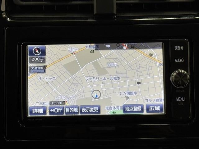 プリウス Sセーフティプラス 衝突回避システム Bモニター ドラレコ付き 定期点検記録簿 LEDライト クルコン ETC装備 スマートKEY ナビTV イモビライザー 横滑り防止機能 PW カーテンエアバッグ キーレスエントリー(9枚目)