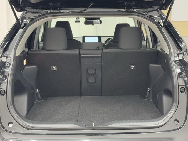 ヤリスクロス G 衝突被害軽減ブレーキ 車検整備付 ETC装備 ブルートゥースオーディオ ミュージックプレイヤー接続可 リヤカメラ AHB レーンキープ スマートエントリー イモビライザー キーレス ドライブレコーダー(20枚目)