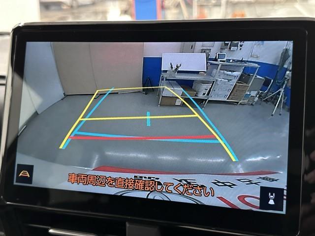 ヴォクシー ハイブリッドＳ－Ｚ　衝突被害軽減ブレーキ　両側パワースライドドア　レンタＵＰ　ＥＴＣ　アクティブクルーズコントロール　メモリーナビ　バックモニター　Ｂｌｕｅｔｏｏｔｈオーディオ　ミュージックプレイヤー接続可　３列シート（8枚目）